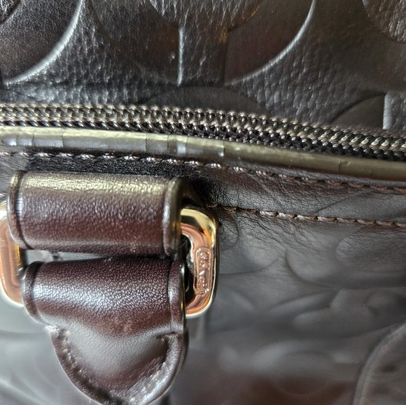 Authentic Coach Choclate Brown Embossed Leather Briefcase. No G1093- 70251 - Picture 5 of 13